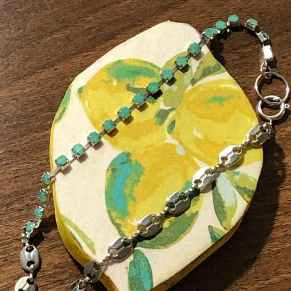 Petit Moments  JOLIE NECKLACE - Picture 2 of 16